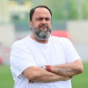 Evangelos Marinakis, patronul lui Olympiacos, viitoarea adversară a lui FCSB, a adus preotul în cantonament. Foto: Olympiacos.org