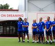 Din staff-ul lui Olympiacos face parte și legendarul Christian Karembeu. Foto: Olympiacos.org