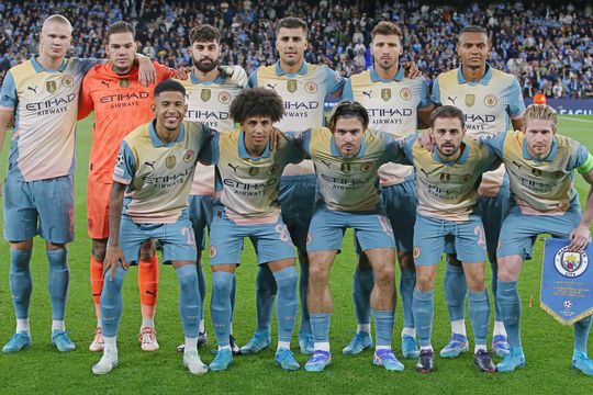 Manuel Akanji, fundașul central de la Manchester City, a fost bulversat de echipamentul special purtat de echipa engleză la meciul cu Inter, scor 0-0 în prima etapă din Liga Campionilor/ foto Imago Images