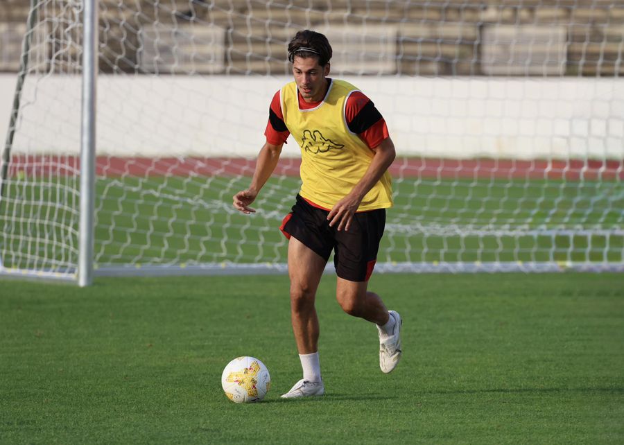 Incredibil unde a ajuns să joace la 23 de ani fosta speranță de la Dinamo: „Bine ai venit!”