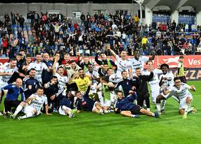 „Ăsta a fost salutul din vestiar!” » Leo Grozavu dezvăluie cum și-a motivat fotbaliștii pentru meciul cu FCSB