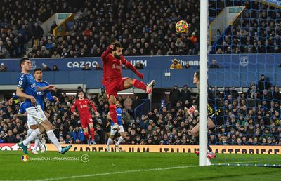 Două dueluri tari țin capul de afiș în Premier League. Provocare Multiplă pe Betano