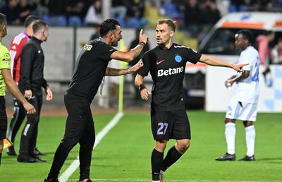 Premieră la FCSB » Intrat la pauză, Darius Olaru NU a mai preluat banderola de căpitan: pe brațul cui a rămas
