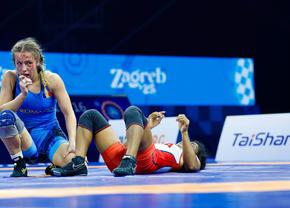Luptătoarea Andreea Ana, medaliată cu bronz, a căpătat un suvenir nedorit de la Campionatele Mondiale: „Sportul de contact vine la pachet cu astfel de situații”
