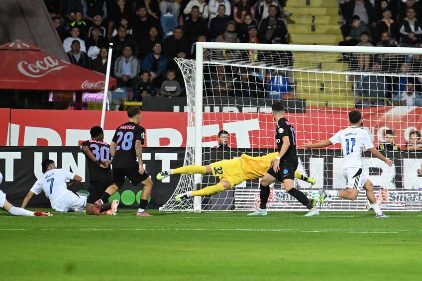 FC Botoşani a învins-o pe FCSB cu 3-1, meci din etapa 10, din Superligă. Foto: sportpictures.eu