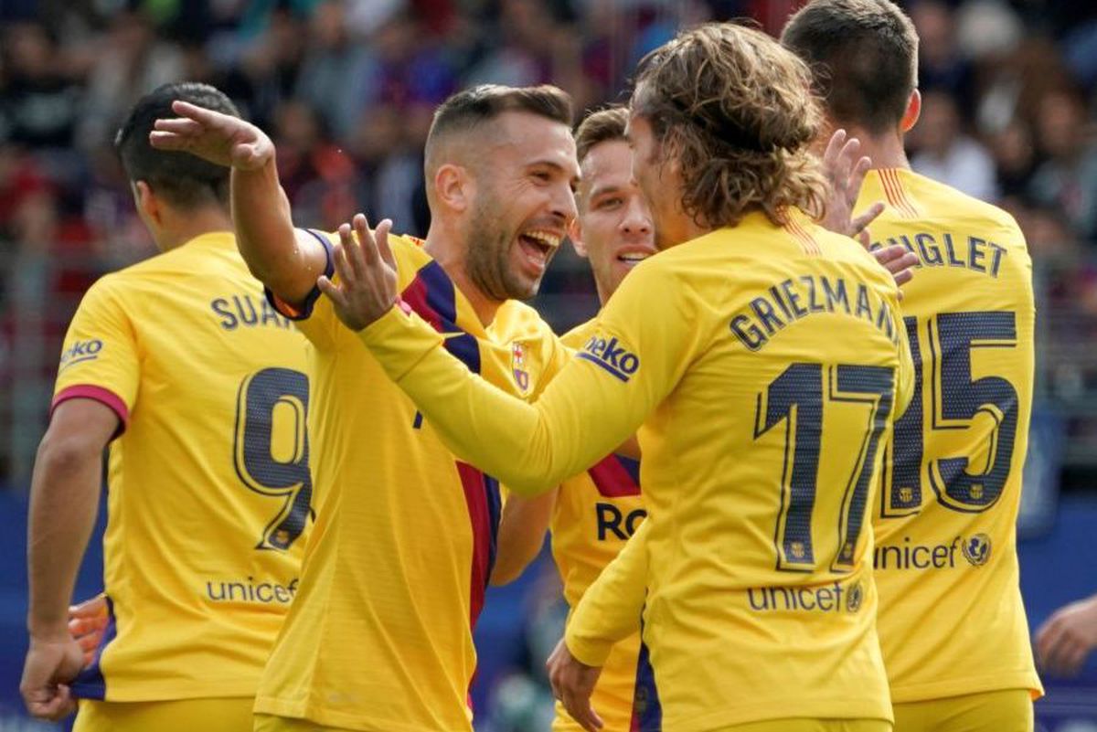 EIBAR - BARCELONA 0-3 // VIDEO + FOTO Catalanii urcă provizoriu pe locul 1! Messi, Suarez și Griezmann au adus victoria