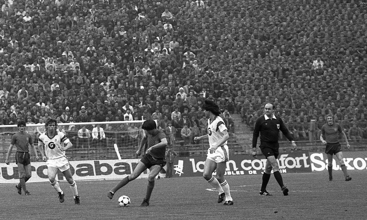 RETRO GSP. 37 de ani de la Dinamo - Hamburg 3-0 » „Câinii” n-au nicio îndoială: „Cea mai mare victorie în Europa, peste Steaua - Anderlecht 3-0!”