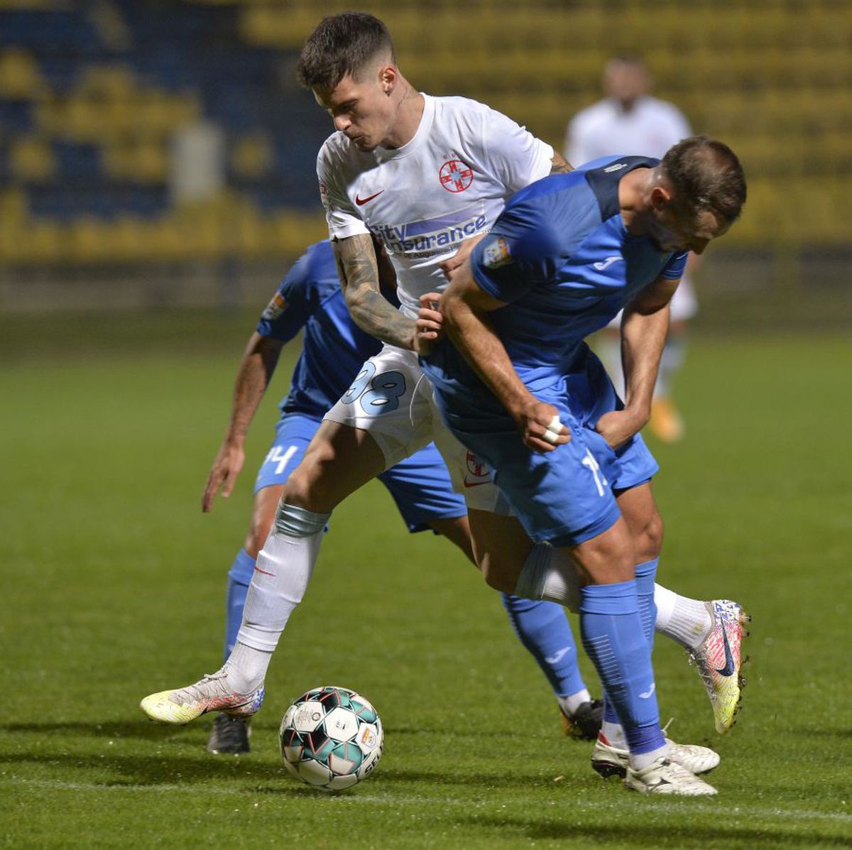 FCSB. Mihai Stoica, atacat de șeful Craiovei: „Gigi i-a dat drumul să emită, dar în două săptămâni nu mai scoate nicio vorbă! Îl pune la punct”