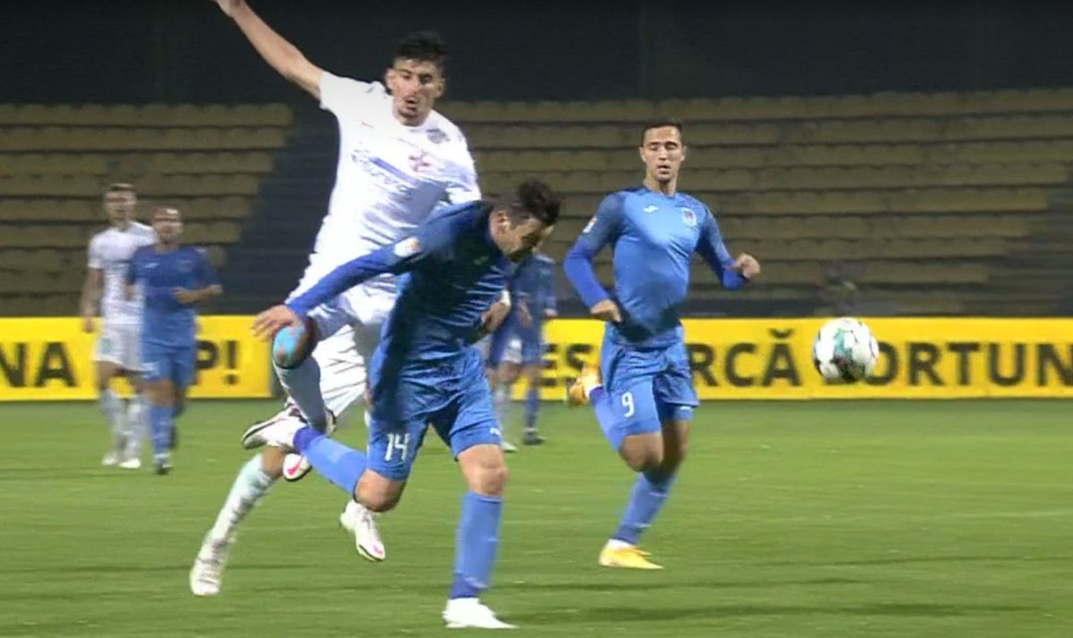 Doi jucători de la FCSB, ironizați după ultima prestație: „Să nu-i pună Gigi Becali la oi, că-i fură și oile, și câinii”