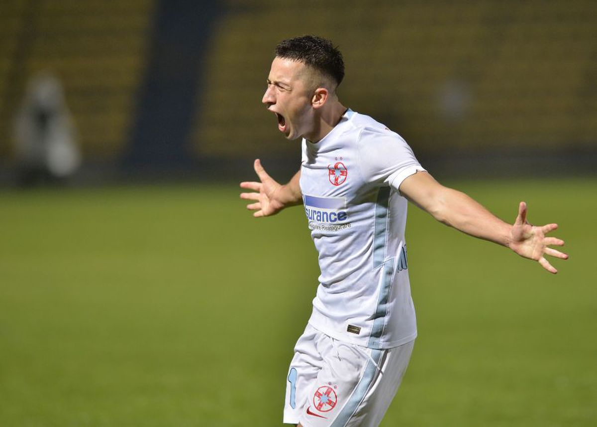 UPDATE Mihai Stoica, ironizat de Ciprian Marica: „Dacă nici ăla nu e roșu, am pierdut timpul degeaba 25 de ani în fotbal” » Ce spune oficialul FCSB