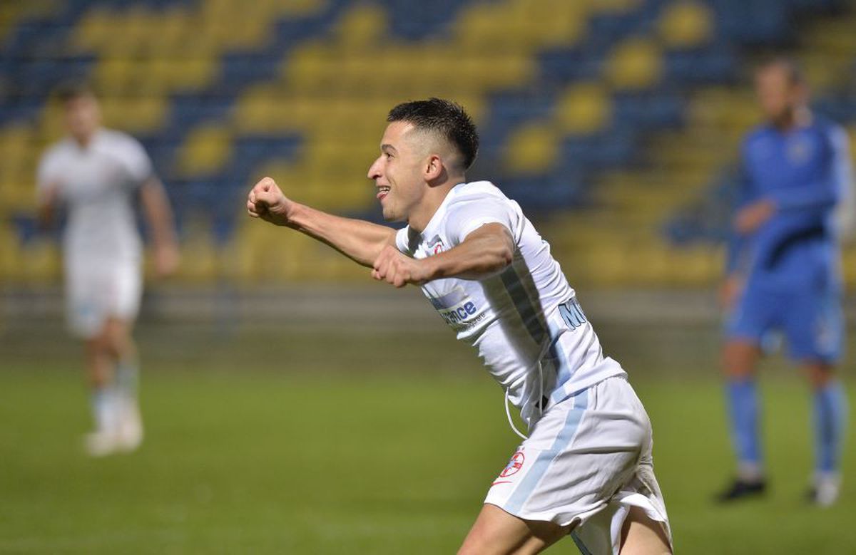 Fanii FCSB și-au pierdut răbdarea: „Îl vrem pe Reghecampf înapoi!” » Amenințări pentru MM Stoica și jucători: „Dacă nu luăm titlul să își ia gentuța și să plece! Vai de soarta lor”