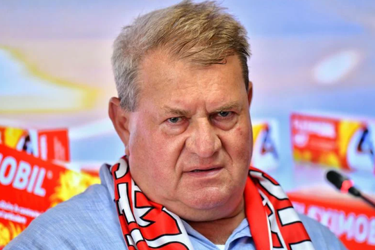 Iuliu Mureșan, administratorul special al lui Dinamo, a vorbit despre depărțirea de Costantin Nica (28 de ani, fundaș dreapta), jucător care nu se află în grațiile lui Mircea Rednic.
