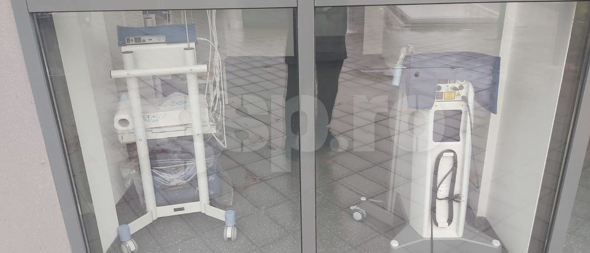 Arcul de Triumf - dispozitive