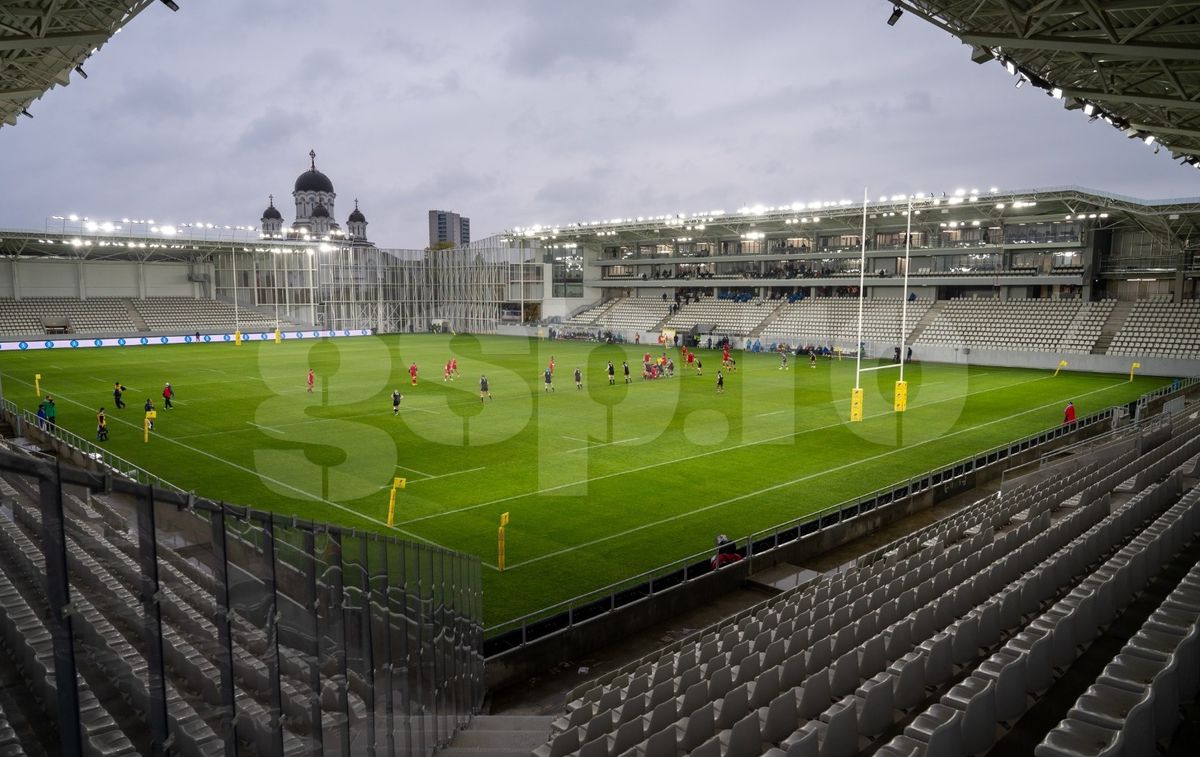 Arcul de Triumf - dispozitive