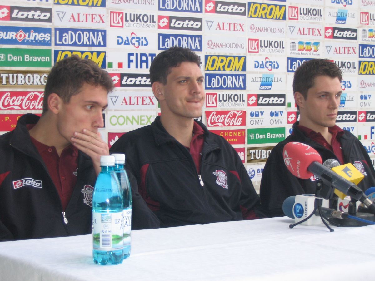 10 subiecte lămurite de Ionuț Rada la „Prietenii lui Ovidiu” » Culisele unei „trădări” pe 1,6 milioane de euro: „Nu pricepeau ce caut eu în biroul Stelei”