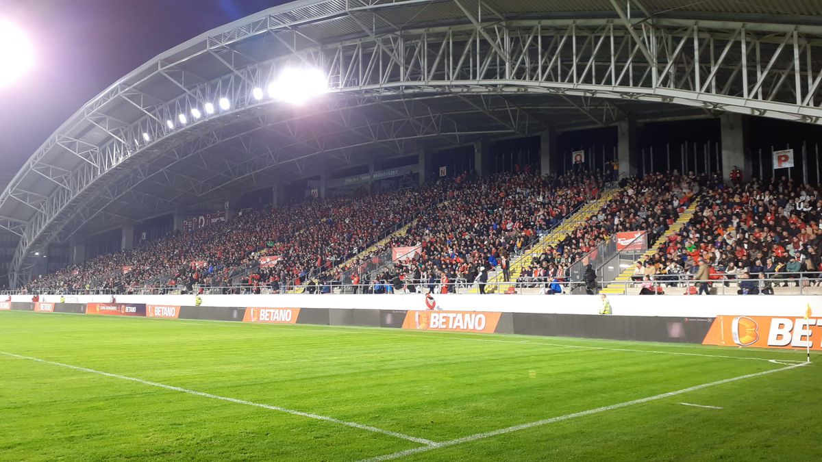 A râs de Keșeru după ce a văzut UTA - FCSB: „Bătrânețea nu iartă pe nimeni, parcă ești operat de reflexe”