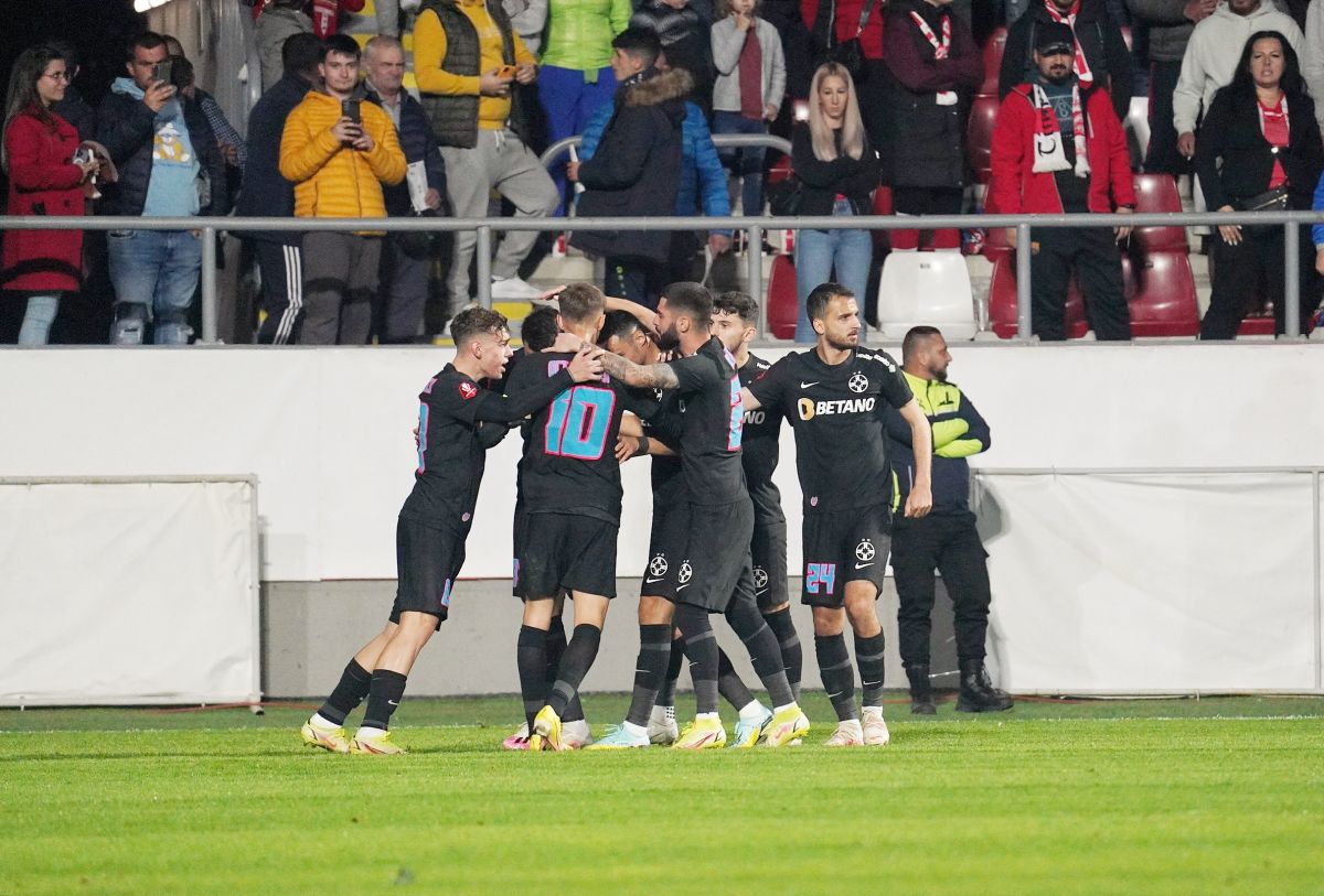 UTA - FCSB, duelul zilei în Cupa României