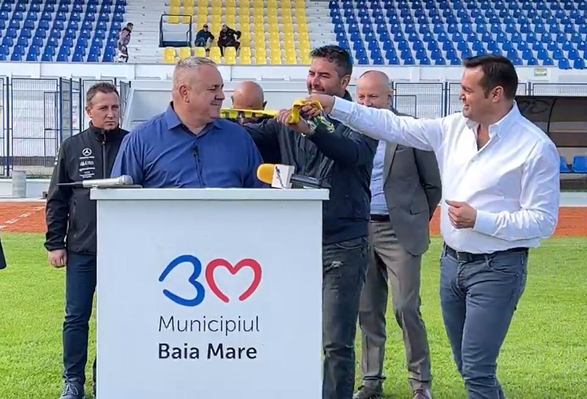 Fără precedent! Momente inedite la prezentarea oficială a lui Mihai Iosif » Cu cine s-a trezit lângă el