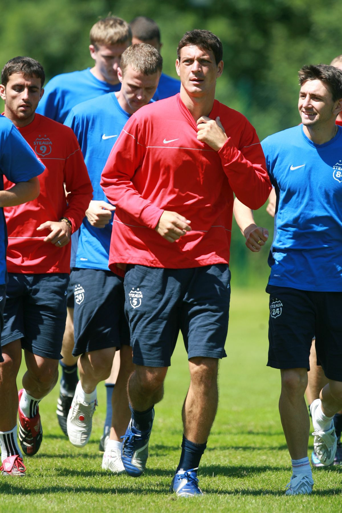 10 subiecte lămurite de Ionuț Rada la „Prietenii lui Ovidiu” » Culisele unei „trădări” pe 1,6 milioane de euro: „Nu pricepeau ce caut eu în biroul Stelei”