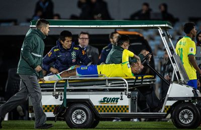 Suma colosală pe care ar urma s-o primească Al-Hilal după accidentarea lui Neymar » Brazilianul ar putea lipsi un an!