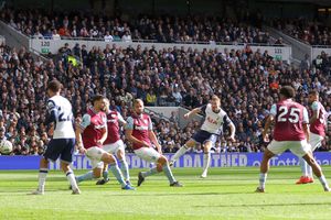 Tottenham - West Ham: spectacol total în derby-ul londonez » Echipa lui Radu Drăgușin, dezlănțuită