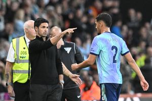 Primul eșec al sezonului pentru Arsenal » Mikel Arteta l-a pierdut pe Saliba pentru derby-ul cu Liverpool