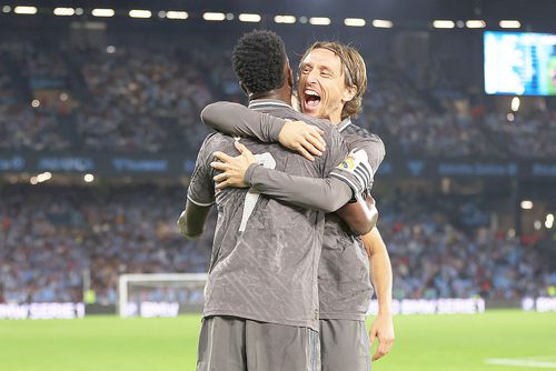 Luka Modric i-a pasat decisiv lui Vinicius în Celta Vigo - Real Madrid // foto: Guliver/gettyimages