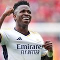 Chipul lui Vinicius Junior (24 de ani), aripa stânga de la Real Madrid și favorit pentru câștigarea Balonului de Aur, va fi proiectat pe fațada unui bloc din sectorul 4 din București