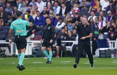 Contestație! Barcelona se bate pentru ca Hansi Flick să fie pe bancă în „El Clasico”