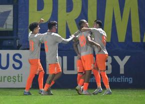 Incredibil! Cum au sărbătorit jucătorii de la Metaloglobus primul succes în Superliga: „A venit cineva cu niște covrigi d-ăia mari, de 2 lei, și i-a împărțit” » Au aceleași prime ca în Liga 2!