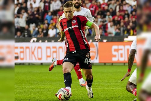 Alexandru Maxim, pasă de gol în Gaziantep - Antalyaspor // foto: X @ Gaziantep