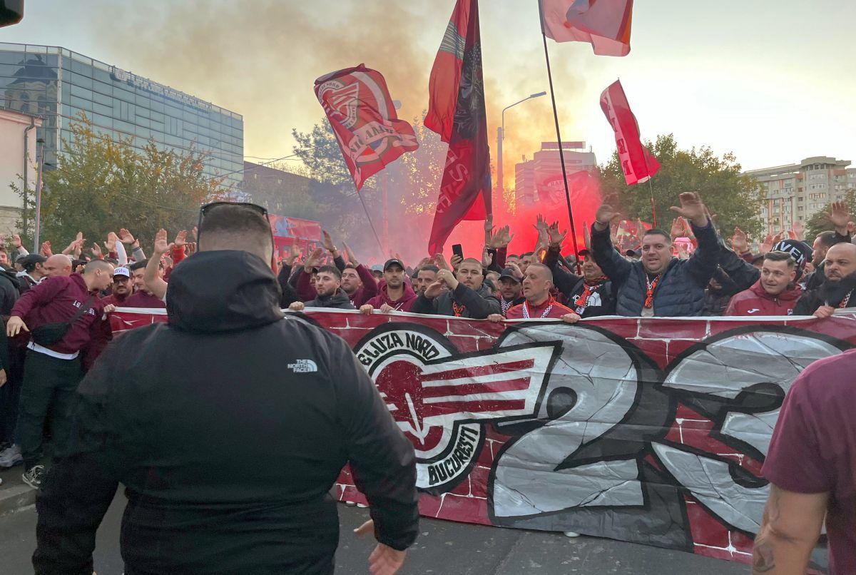 Galeria celor de la Rapid a pornit în Corteo spre Arena Națională