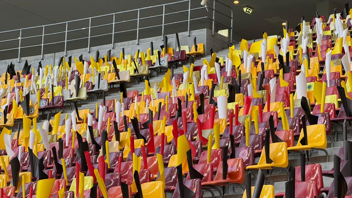 Dinamo nu o bate pe Rapid de 10 ani! Giuleștenii și-au anesteziat rivala cu două goluri dintr-un singur șut pe poartă!