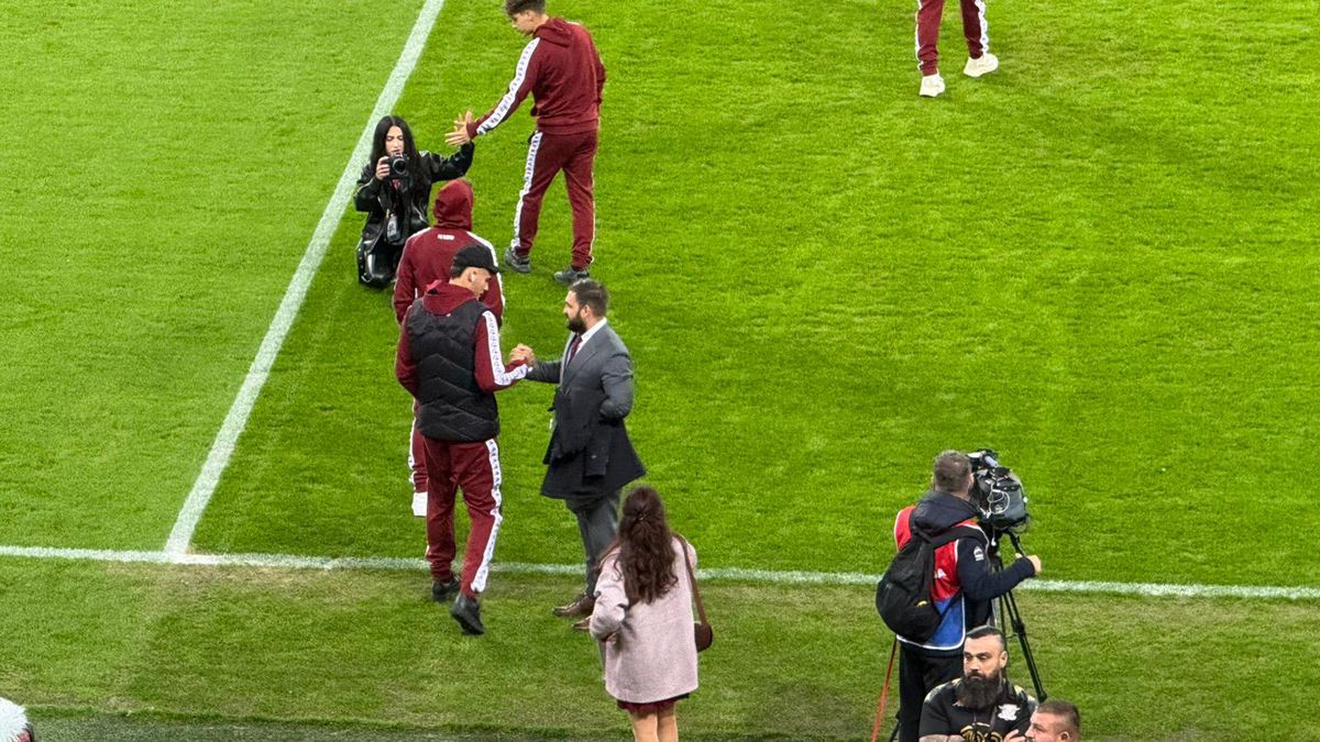 Imagini surprinse înainte de Dinamo - Rapid