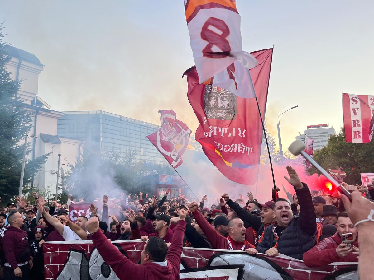 Galeria celor de la Rapid a pornit în Corteo spre Arena Națională