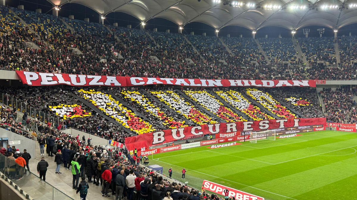 Scenografia afișată de fanii lui Dinamo la meciul cu Rapid