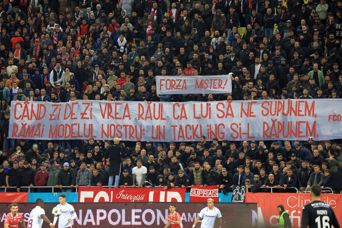 Momentul trecut cu vederea la Dinamo - Rapid » Omagiu emoționant pentru Cornel Dinu, în plină luptă cu depresia: „Când zi de zi vrea răul ca lui să ne supunem...”