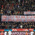 Mesajul dedicat lui Cornel Dinu de către ultrașii din Peluza Sud Dinamo / Sursă foto: Ionuț Iordache (GSP)