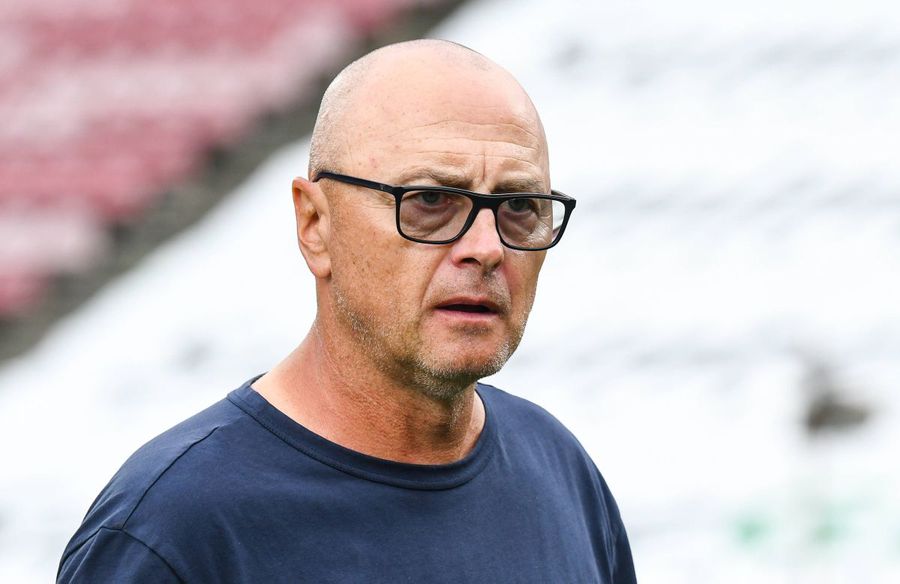 Leo Grozavu deschide o rană adâncă: „Îl știu bine pe Hagi. Vine la națională, dar ne ascundem! Am rămas în '70, '80”