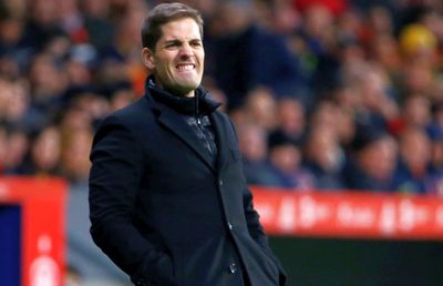 SPANIA - ROMÂNIA 5-0 // Culisele demiterii uluitoare a lui Roberto Moreno, selecționerul Spaniei: „S-a simțit trădat” » Iker Casillas protestează: „Suntem o glumă de țară!”