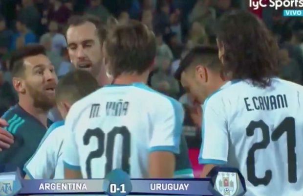 VIDEO // Leo Messi, scandal cu Edinson Cavani: „Hai să ne batem!”