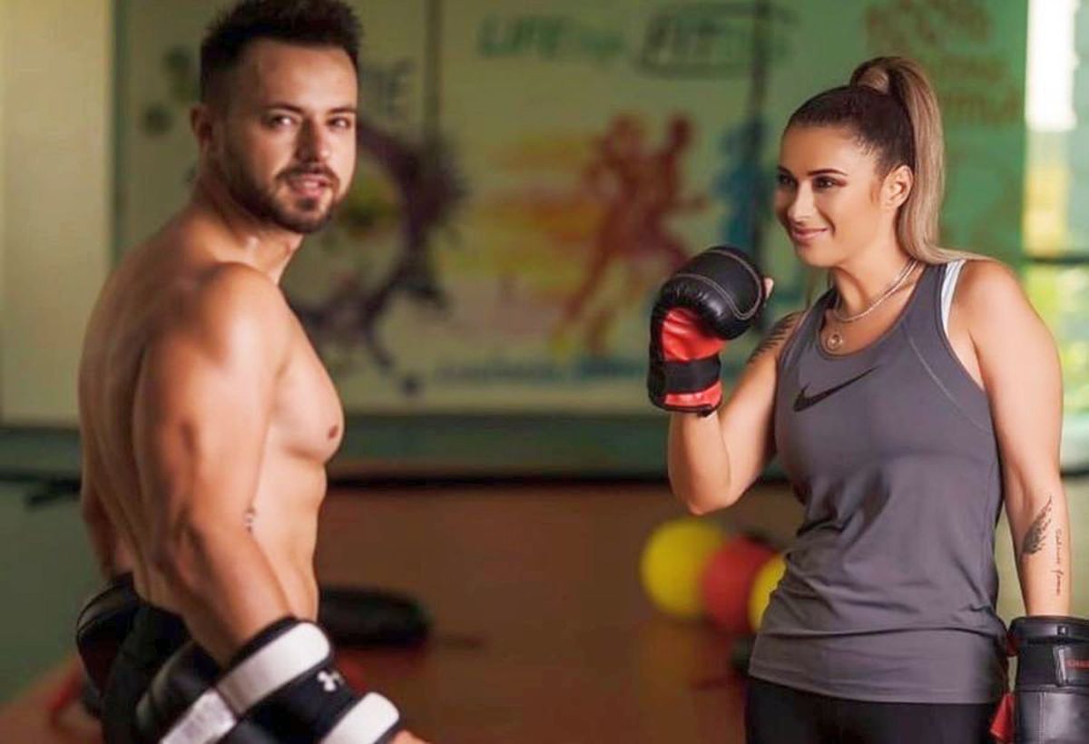 GALERIE FOTO Anamaria Prodan trece la profesioniști, după ce „l-a pansat” pe Dan Alexa :) » S-a apucat de box