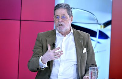 Cornel Dinu, la emisiunea „Prietenii lui Ovidiu” » Cum l-a salvat pe Reghe de la moarte + „Săracul Contra a fost depășit! Bietul de el a făcut greșeli impardonabile”