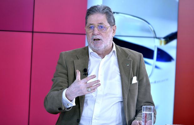 Cornel Dinu, la emisiunea „Prietenii lui Ovidiu” » Cum l-a salvat pe Reghe de la moarte + „Săracul Contra a fost depășit! Bietul de el a făcut greșeli impardonabile”