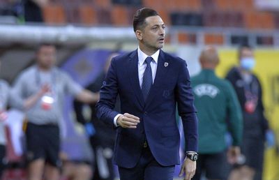 EXCLUSIV Sfat categoric primit de Rădoi: „Dacă pleacă la Craiova, își distruge definitiv cariera. E fraier dacă nu rămâne la națională”