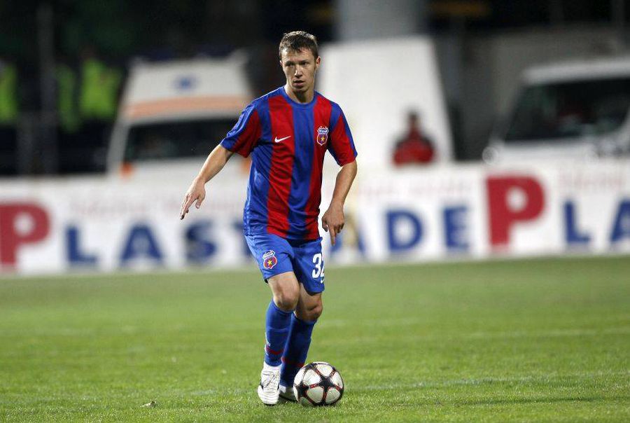 Iulian Apostol, la FCSB EXCLUSIV VIDEO Fotbalistul adus la FCSB la insistențele lui Gigi Becali, înlăturat de furia suporterilor: „Mă simțeam amenințat. Am lăsat 60.000 de euro acolo”