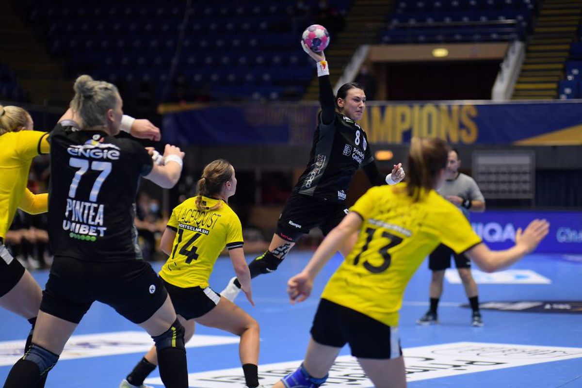 CSM București - Rostov 22-27. FOTO Nicio șansă. Rusoaicele, recital la „Polivalentă”! Clasamentul grupei A