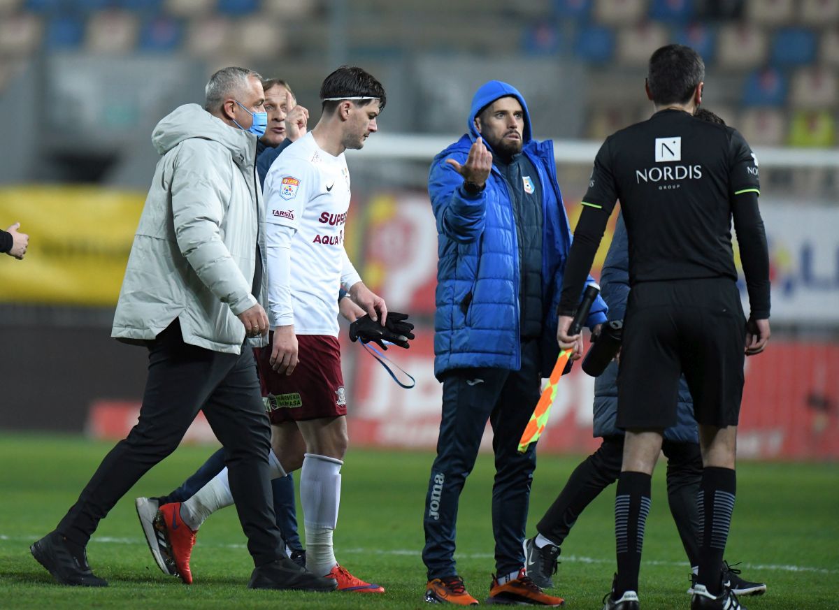 Chindia - Rapid, decis de o greșeală flagrantă de arbitraj în minutul 90