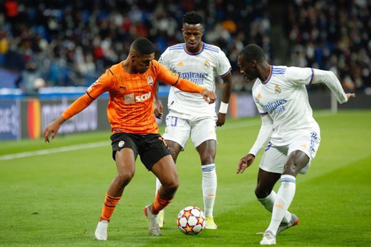 Ferland Mendy, primul din dreapta // foto: Imago Images