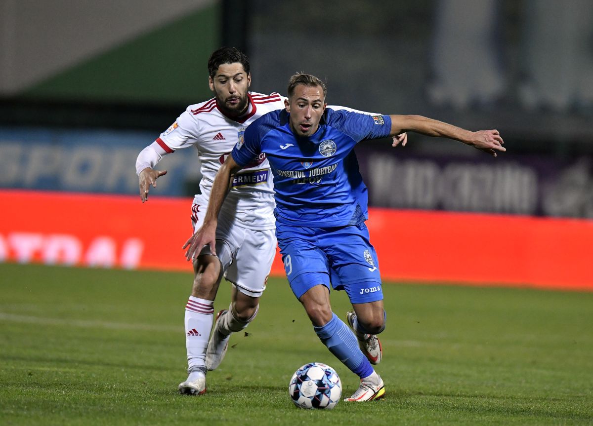 Șeful din Liga 1 care și-a luat gândul de la play-off: „Ar trebui să aibă loc o minune. Vrem Cupa!”